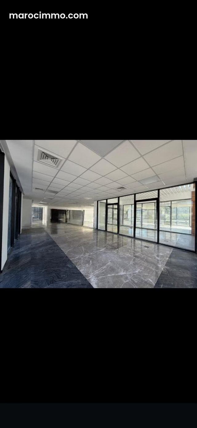 Plateau bureau 2000m a louer a souissi — 4