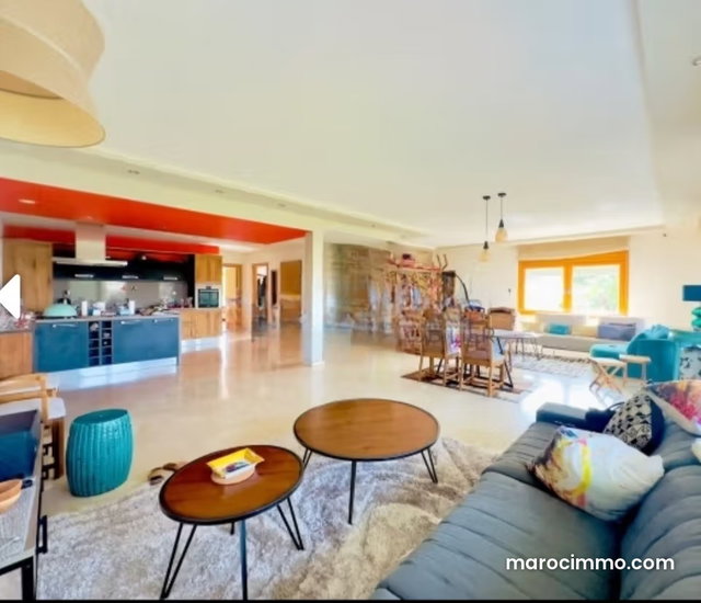 HERMITAGE, for sale a large modern villa with pool — 3