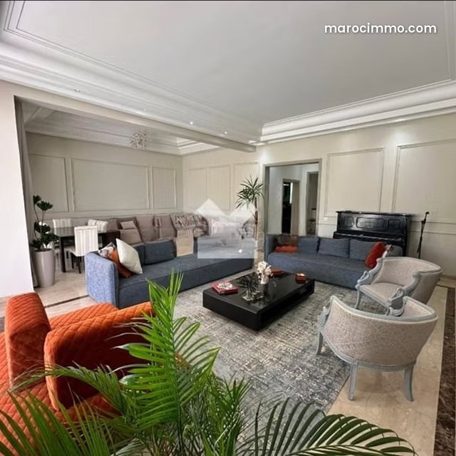 Villa à Vendre de 322.0 m² à Casablanca, Ain Diab — 5