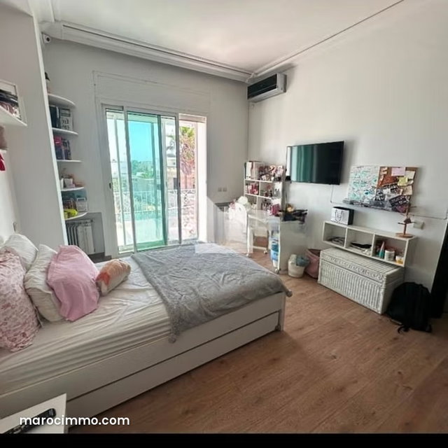 Villa à Vendre de 322.0 m² à Casablanca, Ain Diab — 4
