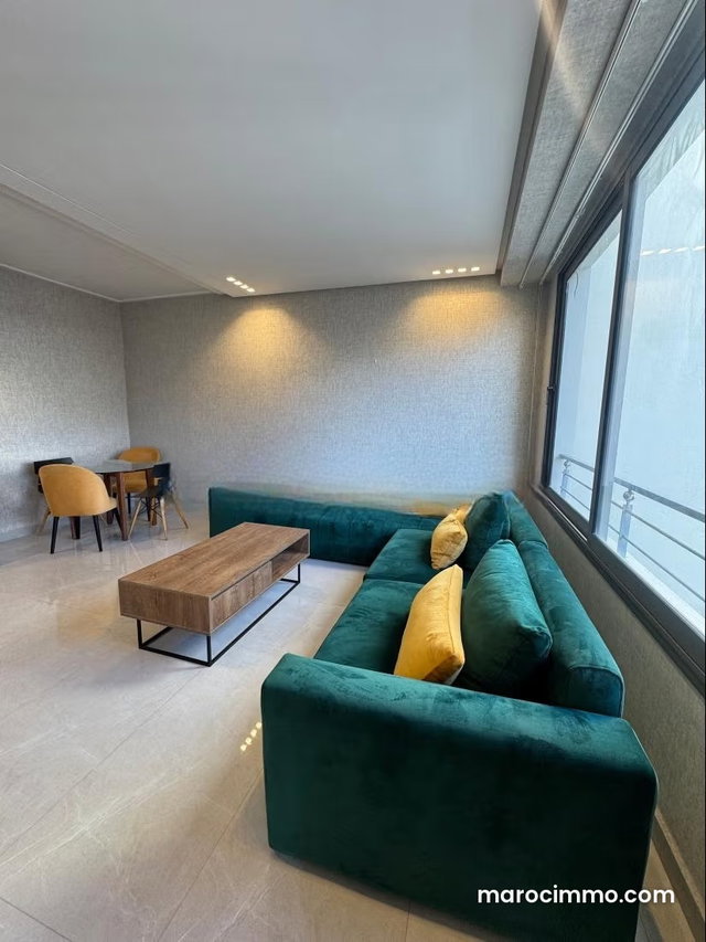 Superbe studio meublé moderne avec terasse — 2