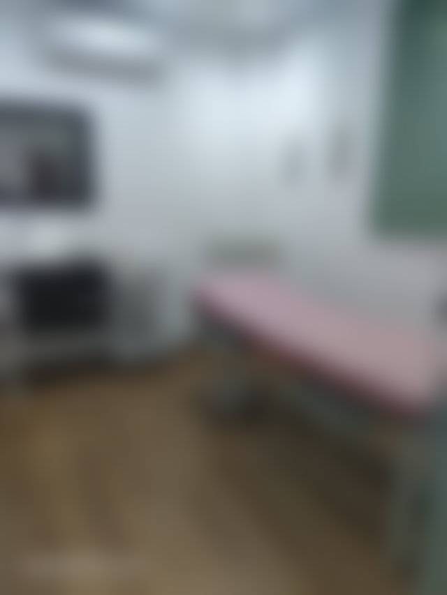محل تجاري مجهّز للبيع في الحي الإداري بطنجة — 2