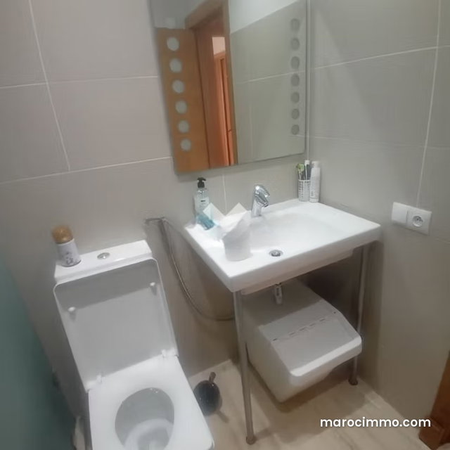 Appartement à Vendre de 220.0 m² à Dar Bouazza, Tamaris1 — 2