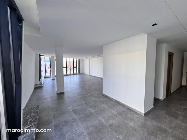À Louer: Plateau Bureau– Boulevard Al Qods — 3