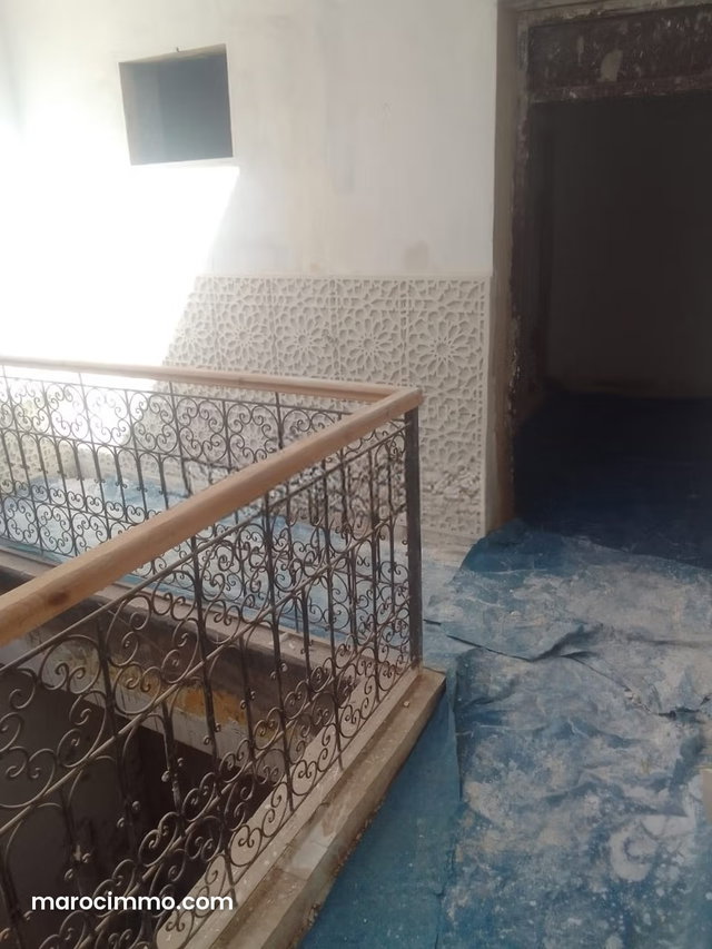 Très beau riad à vendre à Ksibat Nhas. 6 pièces confortables — 3