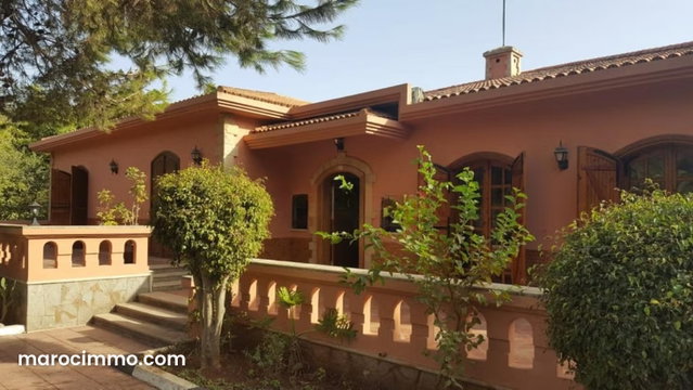 Villa meuble en location a bouskoura — 3