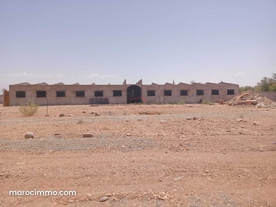 540 m² Logistics Facility with Large Plot in Marrakech — Marrakesh