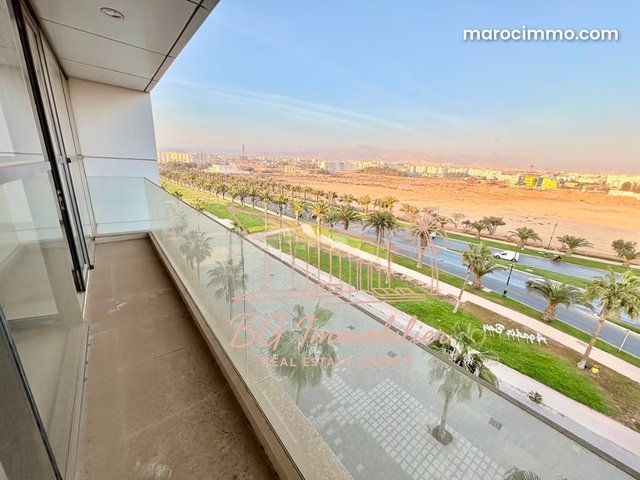Office Space Last Floor, View and Private Parking — 5