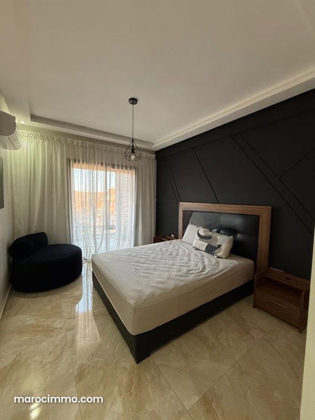 Apartment for sale in Hivernage. 3 comfortable bedrooms — 3