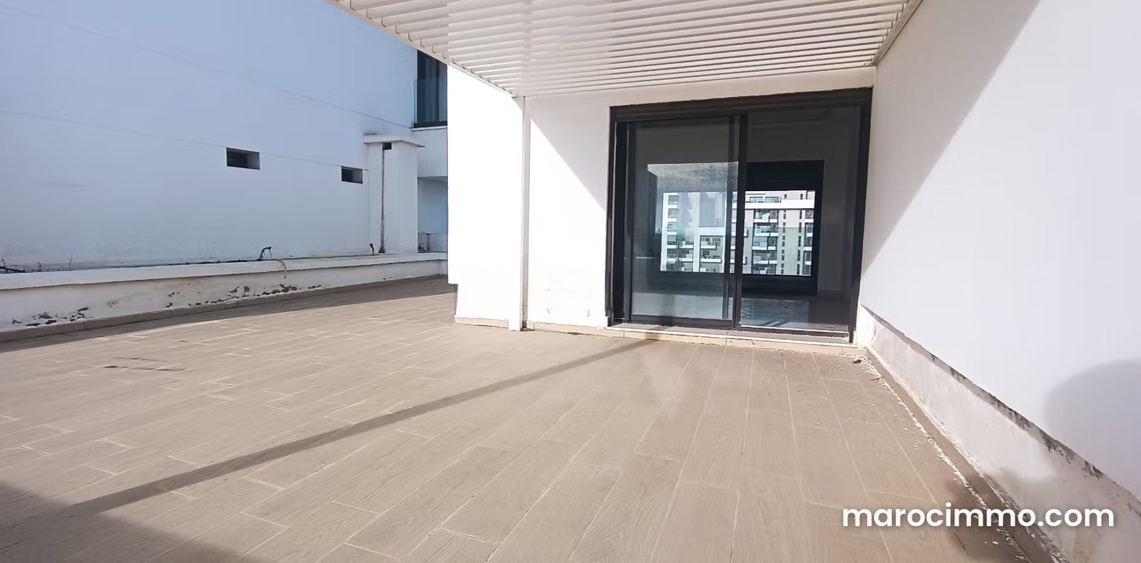 150 m² Apartment with Garden, Casablanca Finance City — Casablanca