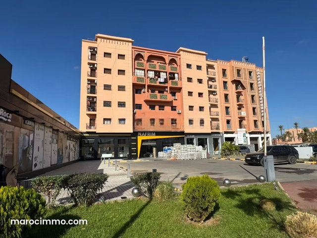 Large Commercial Space for Rent or Sale on Casa Road — 4