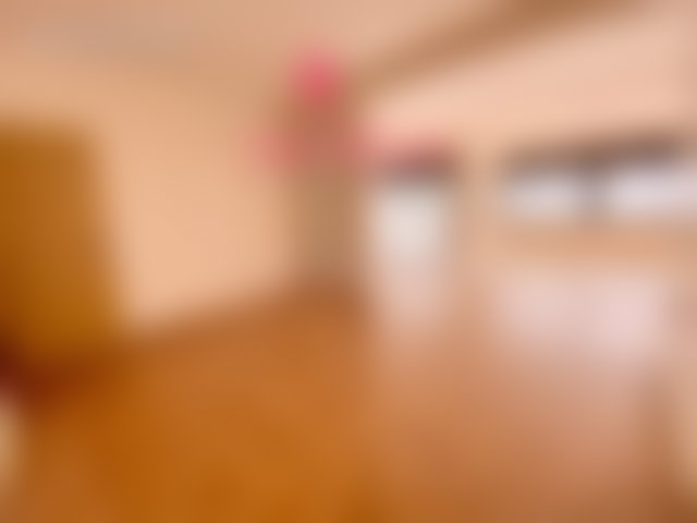 شقة واسعة بترّاس للإيجار بهوت أكدال الرباط — 2