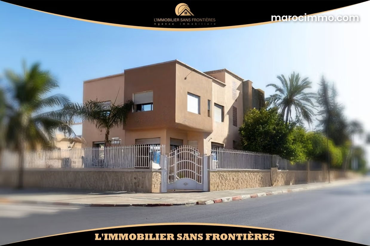 280 m² Villa for Medical Use, Guéliz, Marrakech, for Sale — Marrakesh