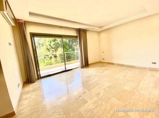 Location top villa piscine jardin manaf 1000 m — 4