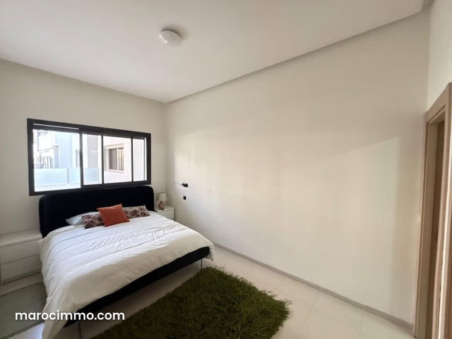 Beautifully Furnished Apartment for Rent in Harhoura. 100 m² Surface Area. — 4