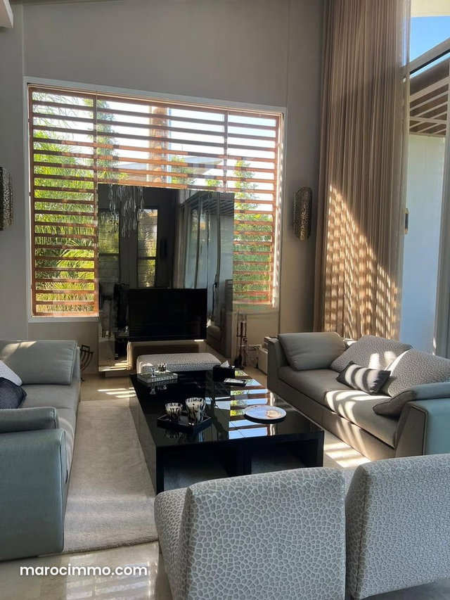 Luxurious Large Detached Villa for Sale in Ville Verte — 5