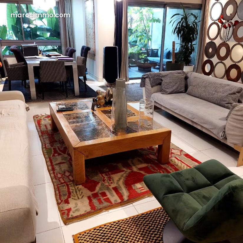 3-Bedroom Apartment with Terraces, Golden Triangle, Casablanca — Casablanca