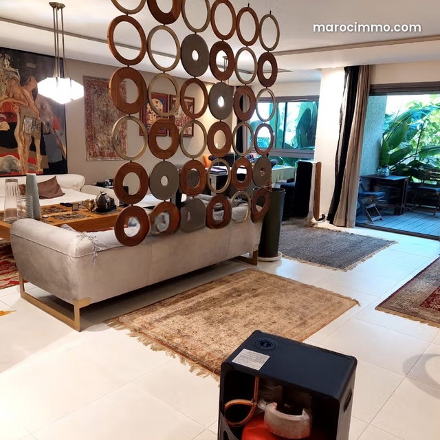 Exceptional Apartment for Sale in TRIANGLE D'OR — 2