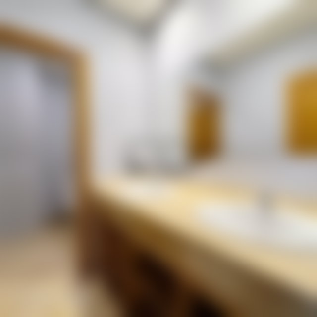 Spacious 170 sq m apartment with terrace in Racine, Casablanca — 4