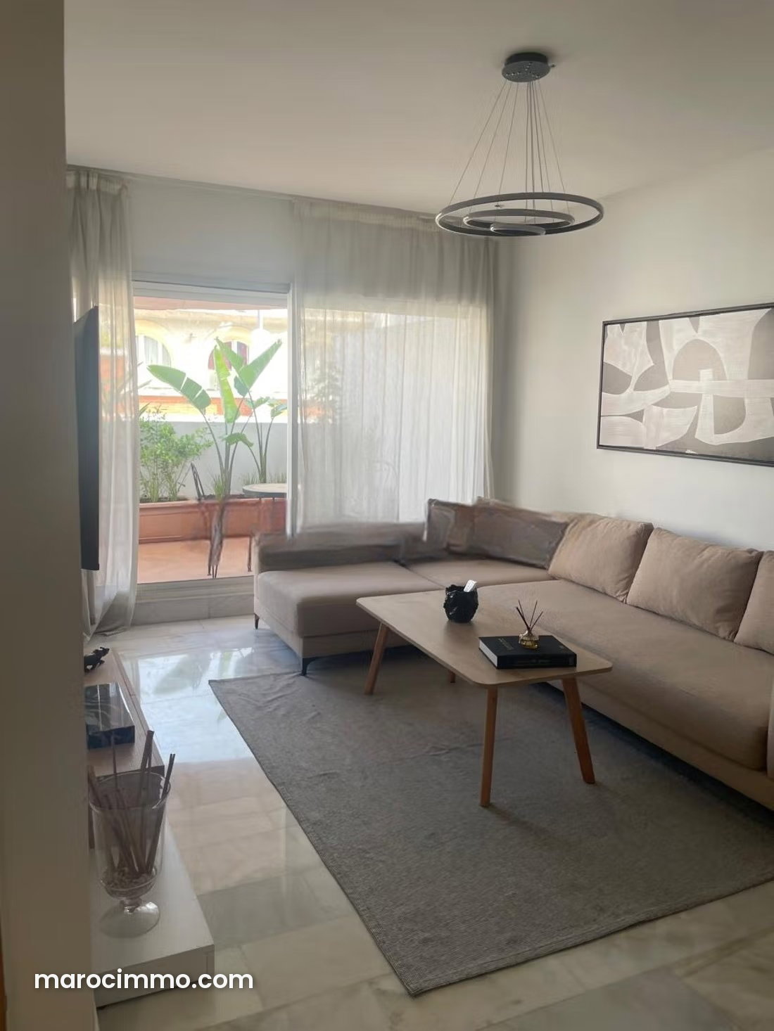 Furnished Apartment with Terrace for Rent in Gauthier, Casablanca — Casablanca