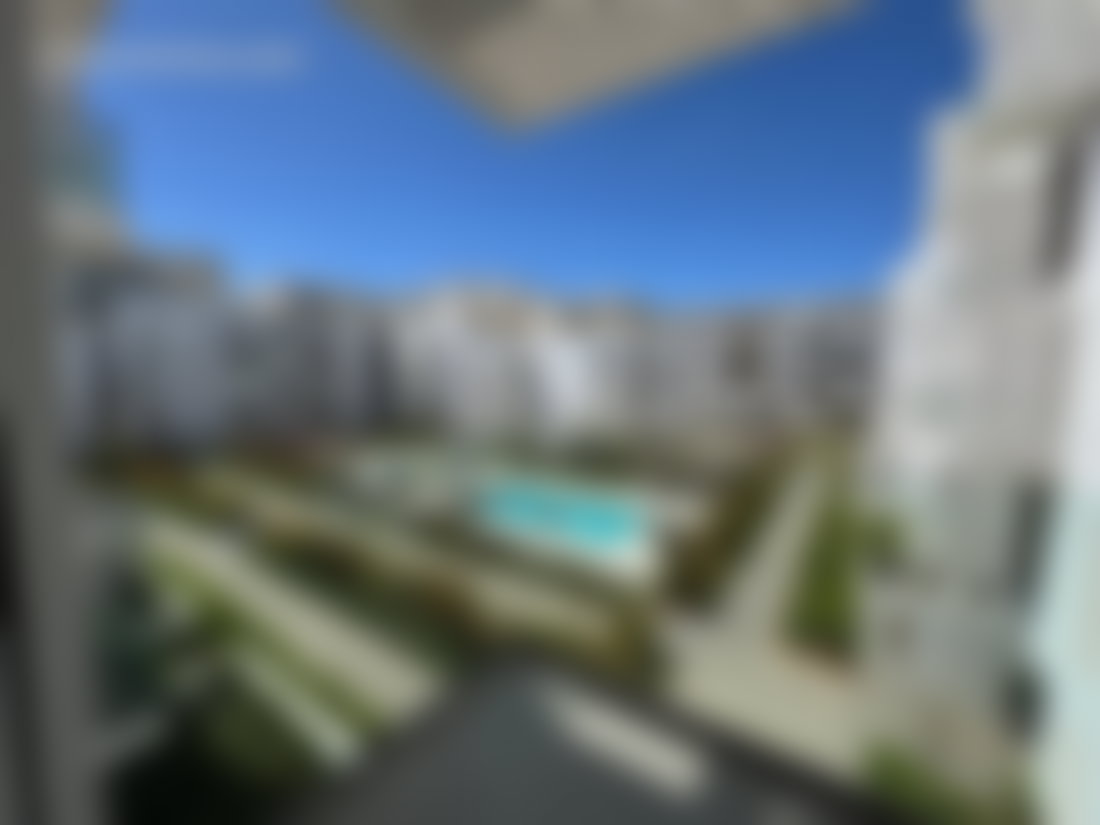 Appartement neuf à louer à Souissi, résidence avec piscine, Rabat