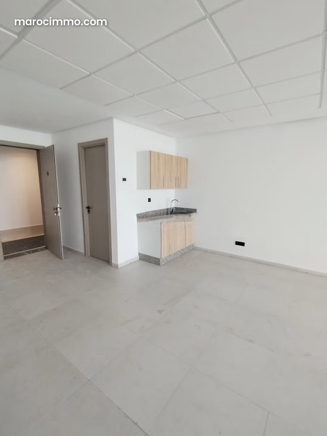Bureau 82 m² vue mer, Corniche Aïn Diab, Casablanca — Casablanca