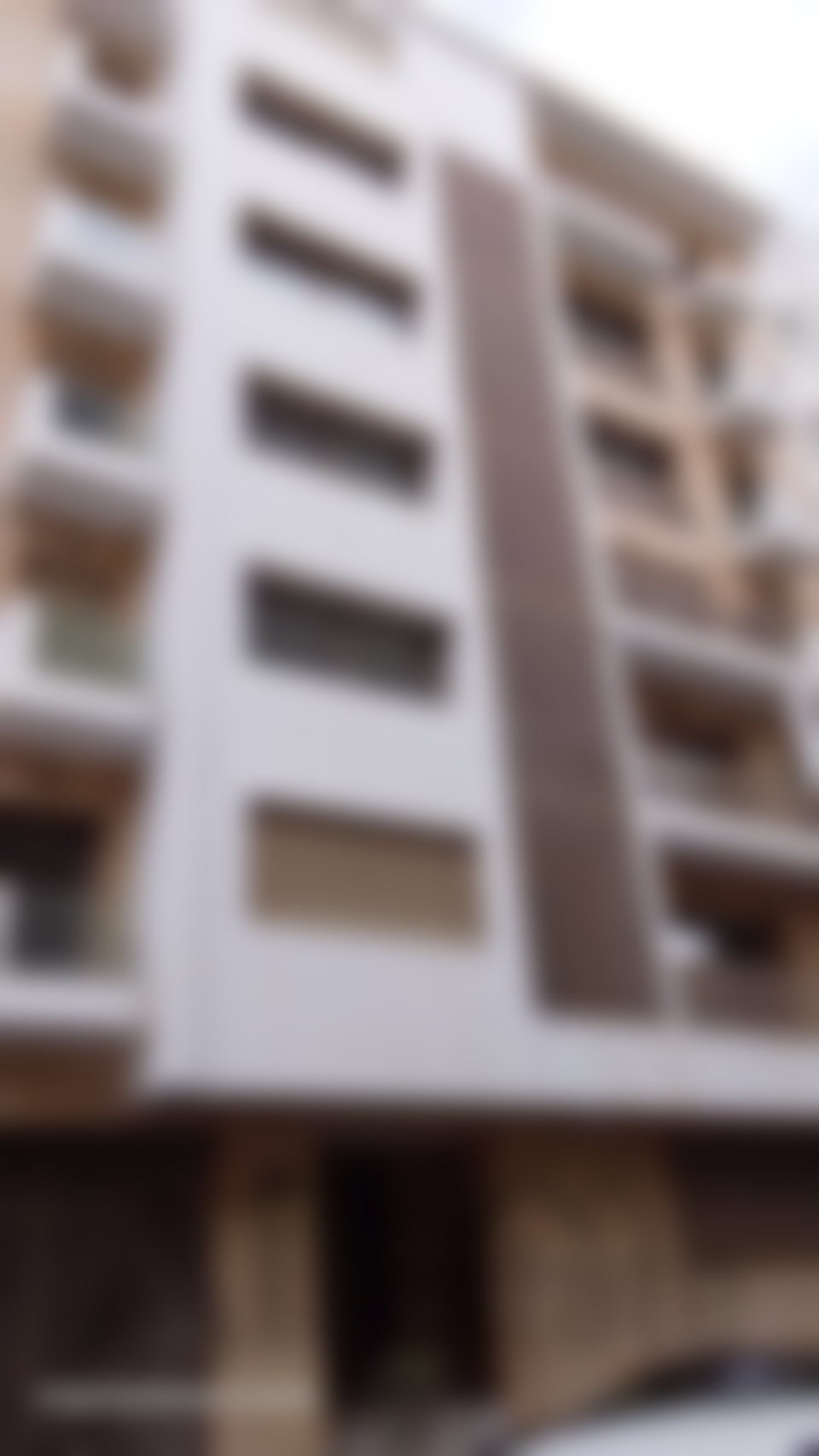 مبنى استثماري جاهز للبيع بحي المعاريف في الدار البيضاء