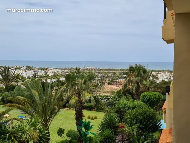 Sea view apartment for rent in Ain Diab with pool and garden — 3