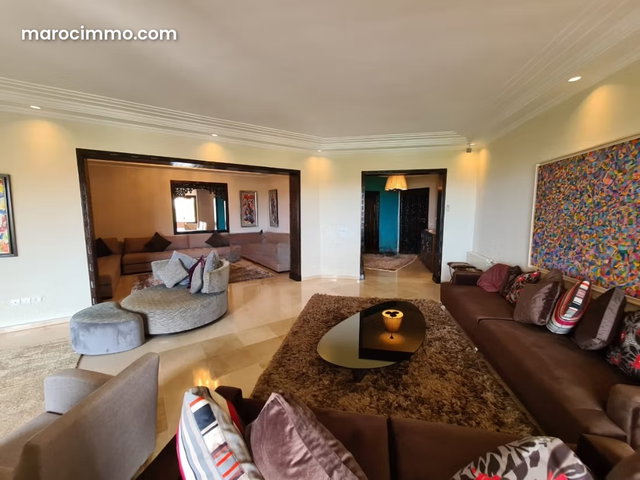 Sea view apartment for rent in Ain Diab with pool and garden — 5