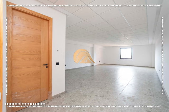 Office for rent in Guéliz, 65 m², Marrakech — 2