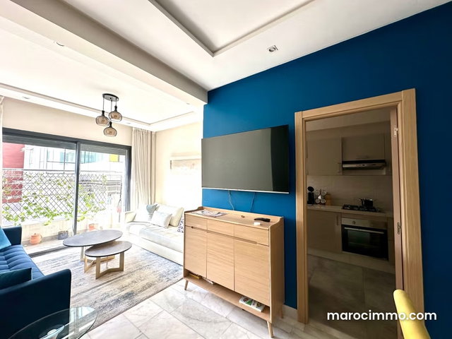 Bel appartement joliment meublé à les princesses — 2