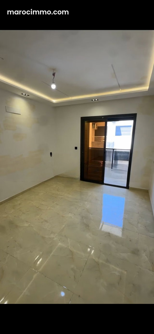 Vente d'un bel appartement à Martil. 3 chambres agréables. Bien meublé — 3