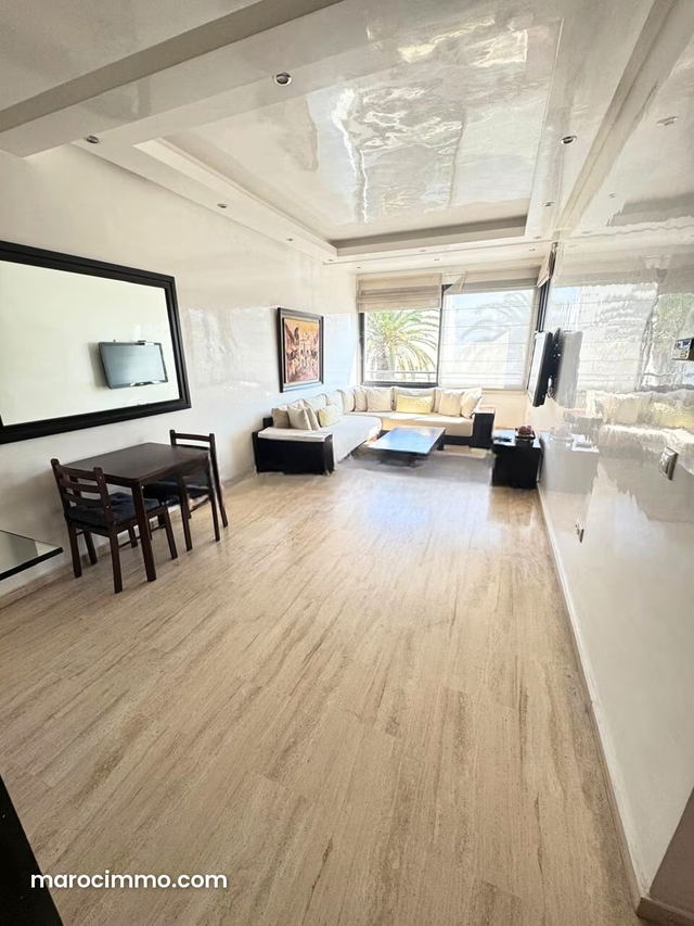Lumineux appartement meublé 1 chambre — Casablanca
