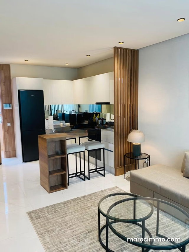 Appartement à louer à Bourgogne Ouest. 1 Pièce. Bien meublé — 4