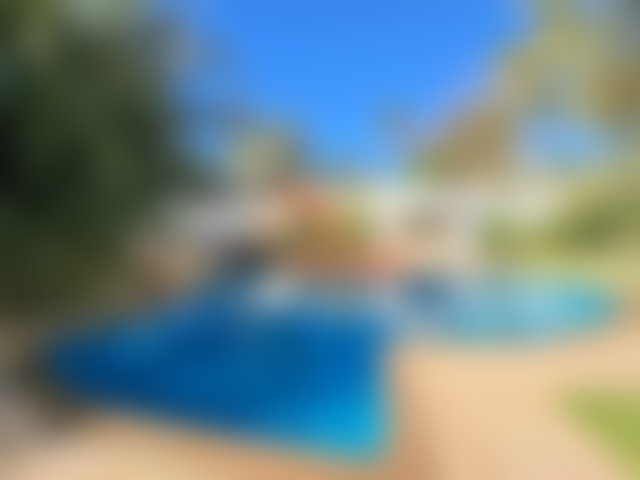 Villa meublée 2000 m² avec piscine à louer, Souissi, Rabat — 5