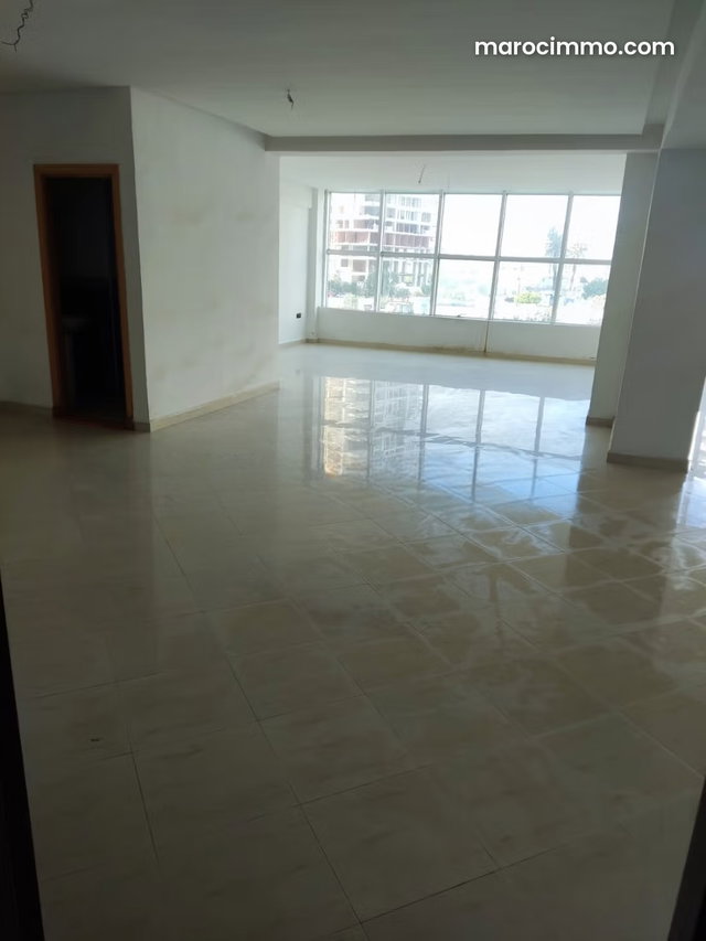 Plateau bureau à vendre au quartier Malabata — 4