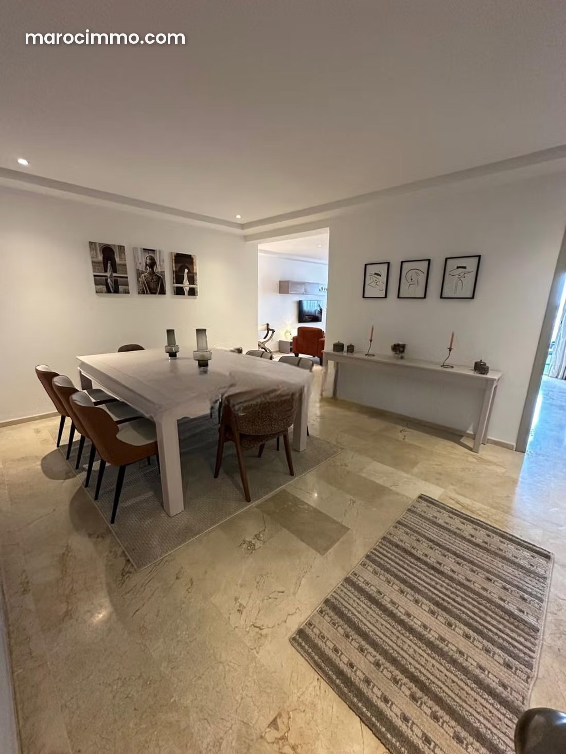 Furnished Apartment with Terrace in Souissi, Rabat — Rabat