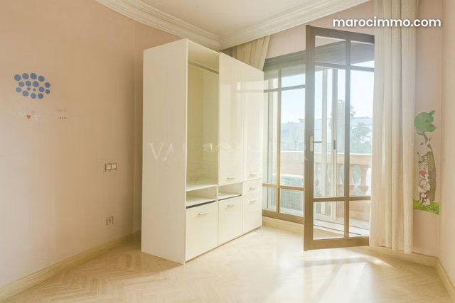 Vente Bel appartement 193m2 3chambres Racine, Casablanca — 5