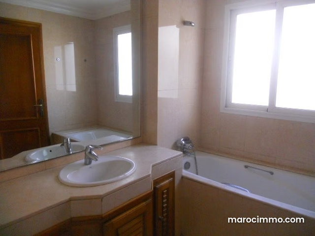 Apartment for Rent in Racine — 5