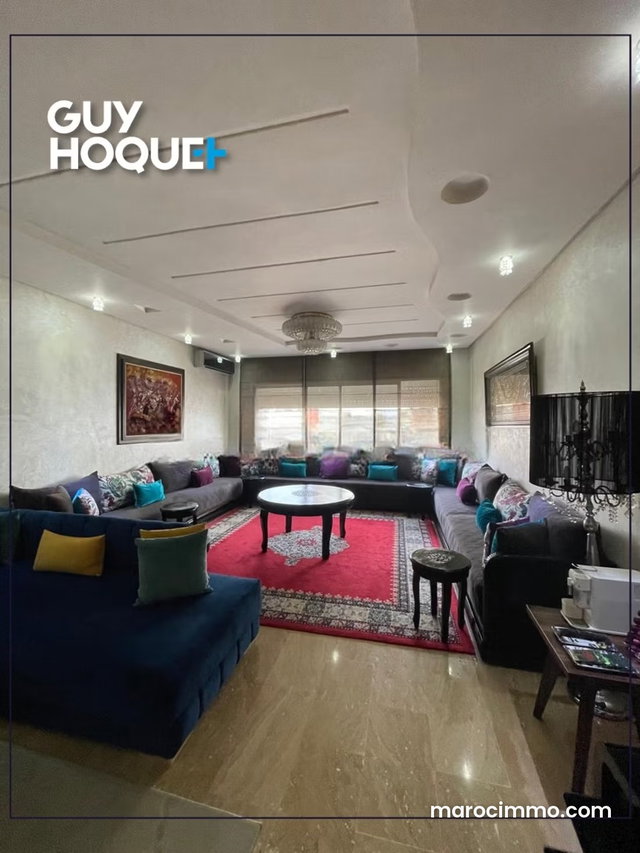 Appartement de 154 m2 en excellent état — 2