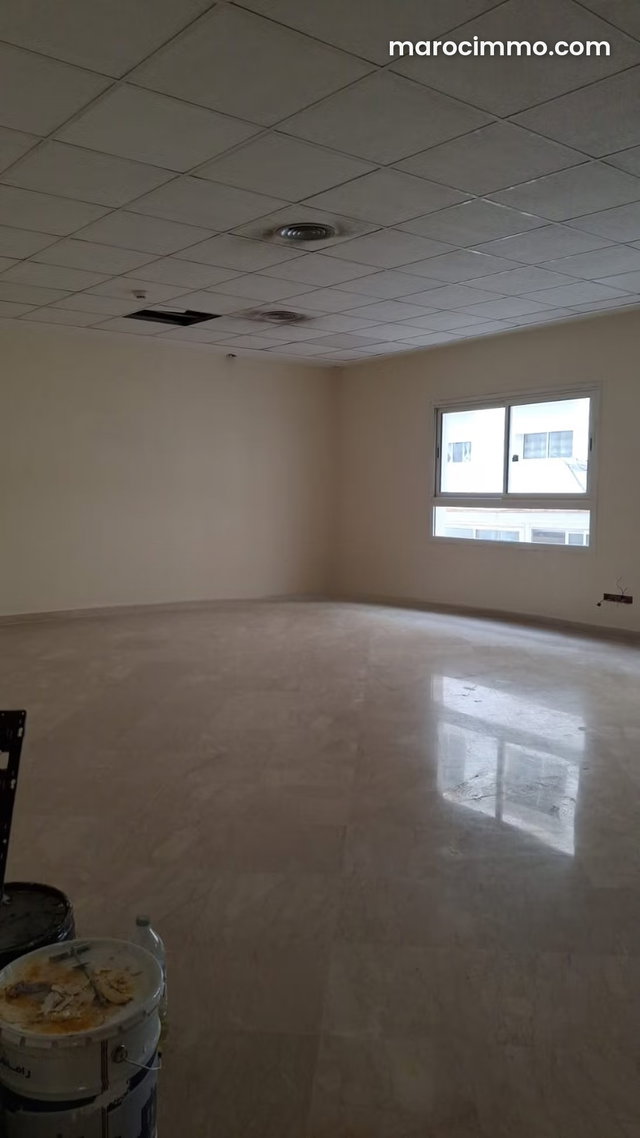 Plateau bureau à louer – Rue Bachir Laalaj 9000 dh — 2