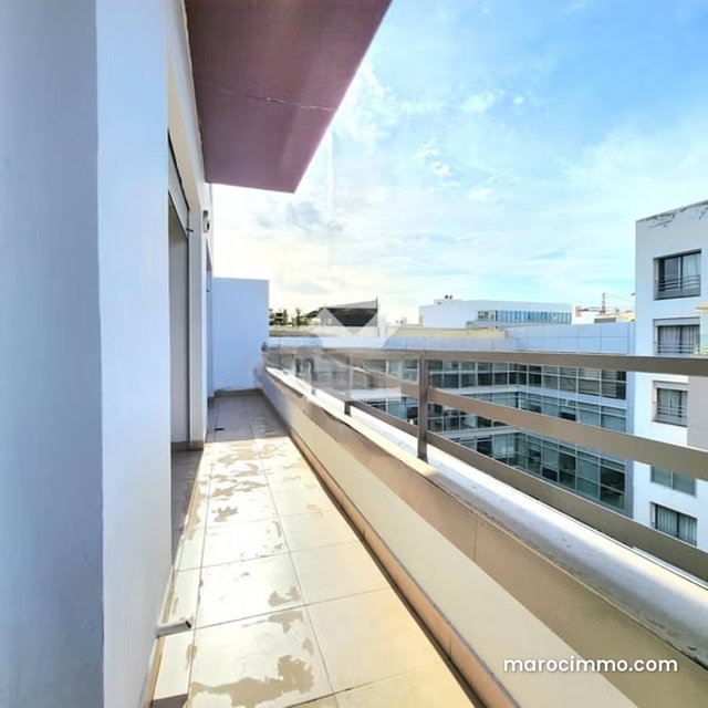 Appartement à Louer de 102.0 m² à Casablanca, Les Princesses — 4