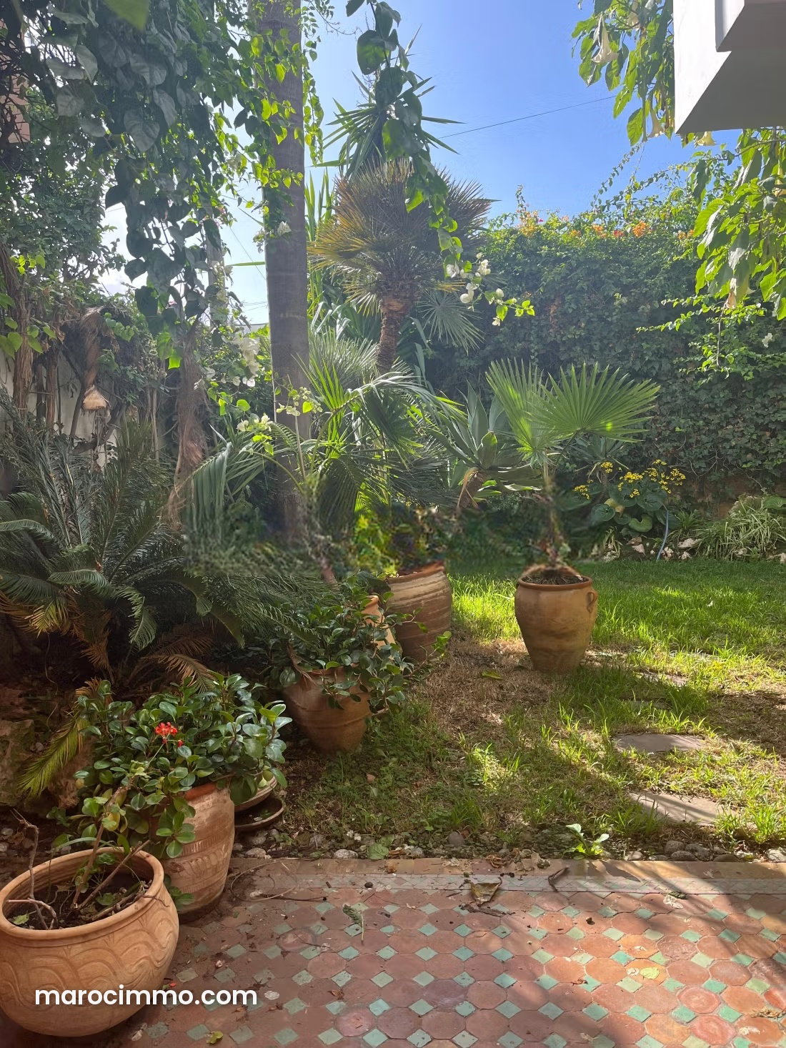 300 sqm villa with garden and terrace, C.I.L, Casablanca — Casablanca