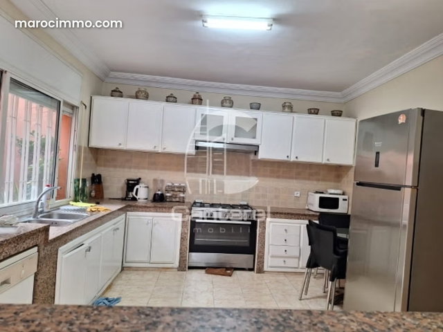 Spacieux appt meublé en location ou vente maarif — 2