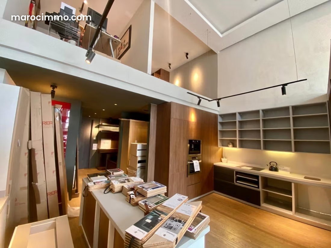 126 m² Commercial Premises with Mezzanine, Les Princesses, Casablanca — Casablanca