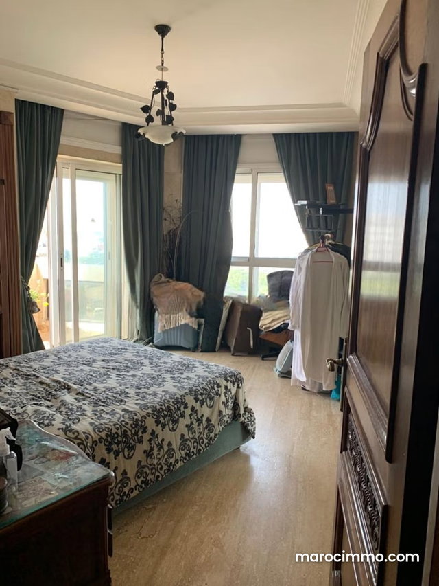 Racine, vente d’un appartement 212 m² 4 CH — 4