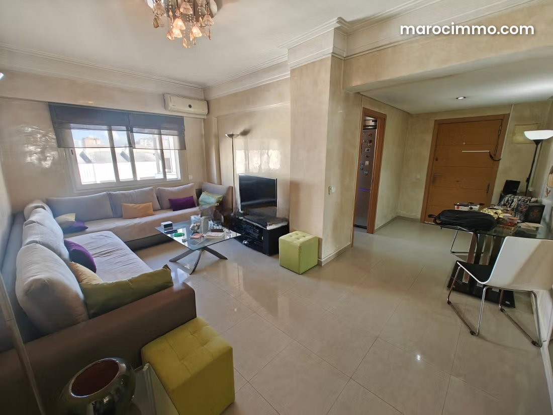 2-Bedroom Apartment with Terrace, City Centre, Casablanca — Casablanca