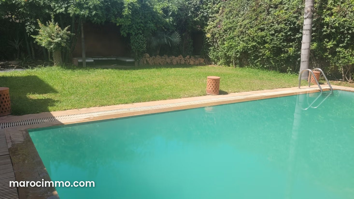 Furnished 680 sqm villa with pool and garden, Portes de Marrakech — Marrakesh