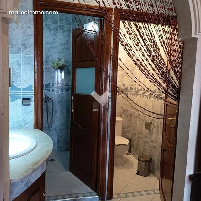 Villa à Vendre de 424.0 m² à Marrakech, Amerchich — 3