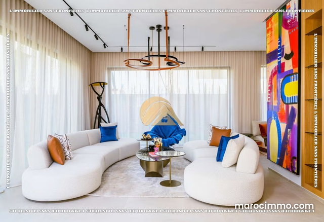 Villa en résidence fermée à vendre Chrifia Route de Tahanaout, 500 m², Marrakech — 2